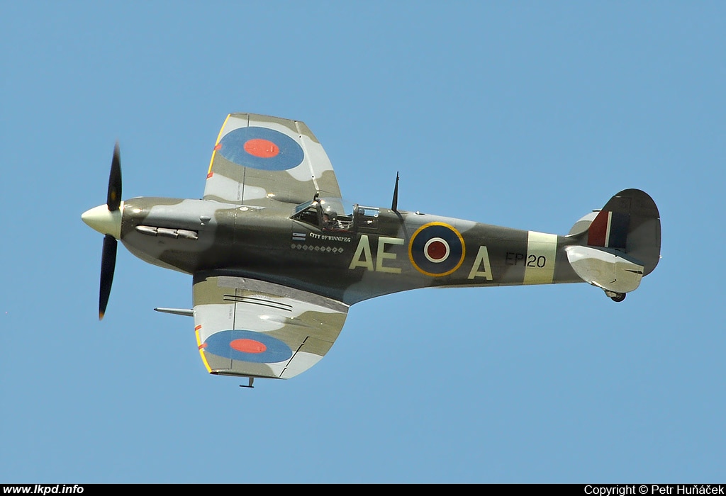 Patina Ltd. – Supermarine 349 Spitfire LF5B G-LFVB