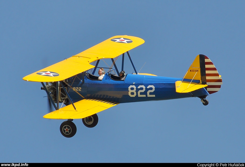 Private/Soukrom – Boeing A75N1 Stearman N351AH