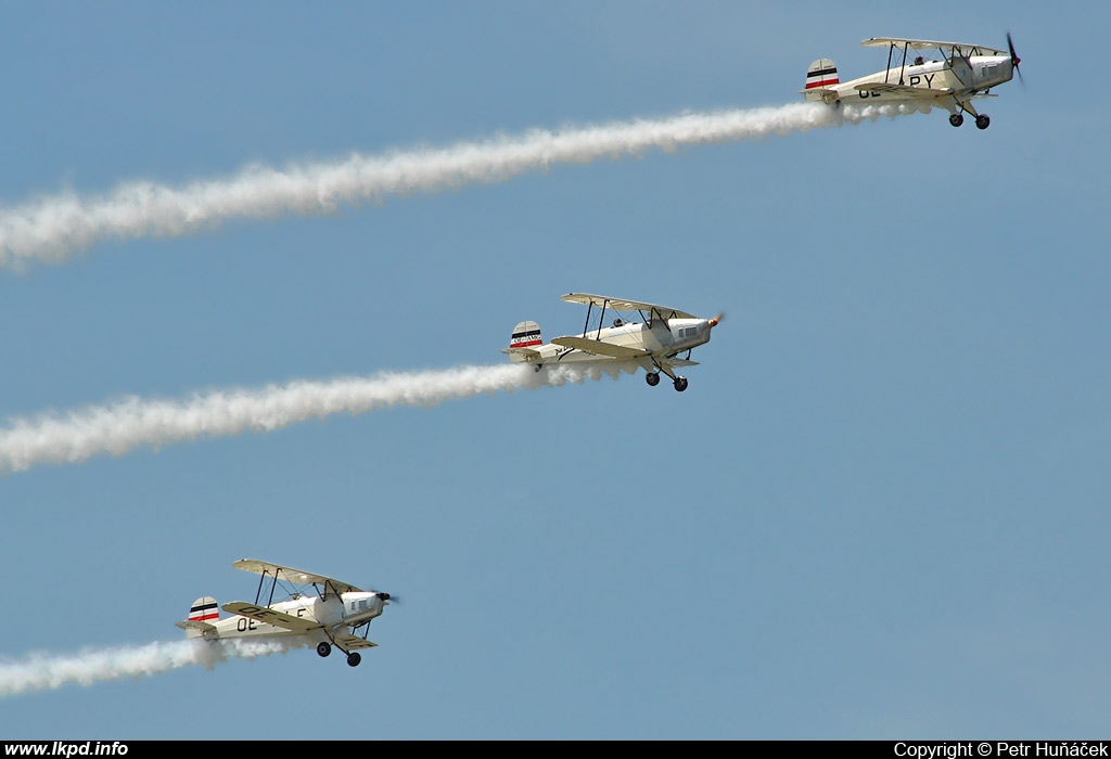 Private/Soukrom – Tatra T-131PA Jungmann OE-APY