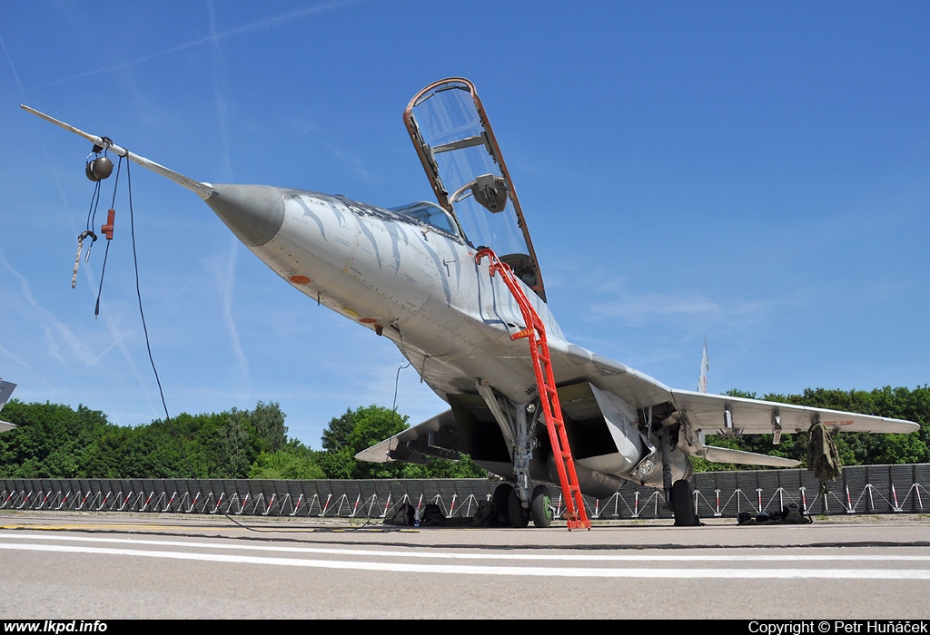 Slovakia Air Force – Mikoyan-Gurevich MiG-29UBS 1303