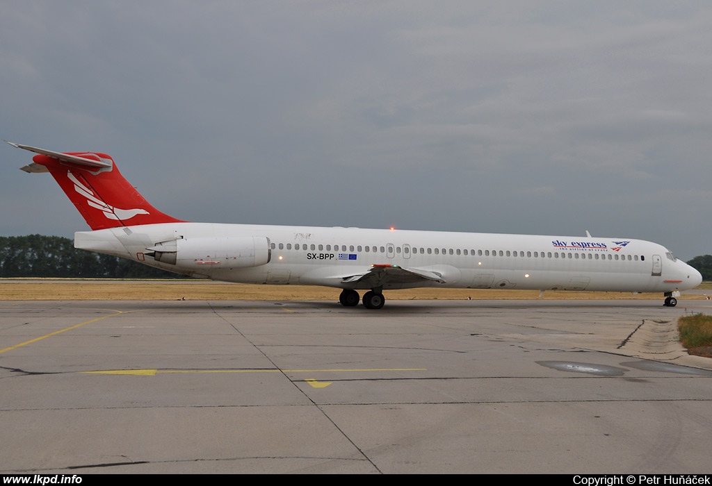 Sky Express (Greece) – McDonnell Douglas MD-83 SX-BPP