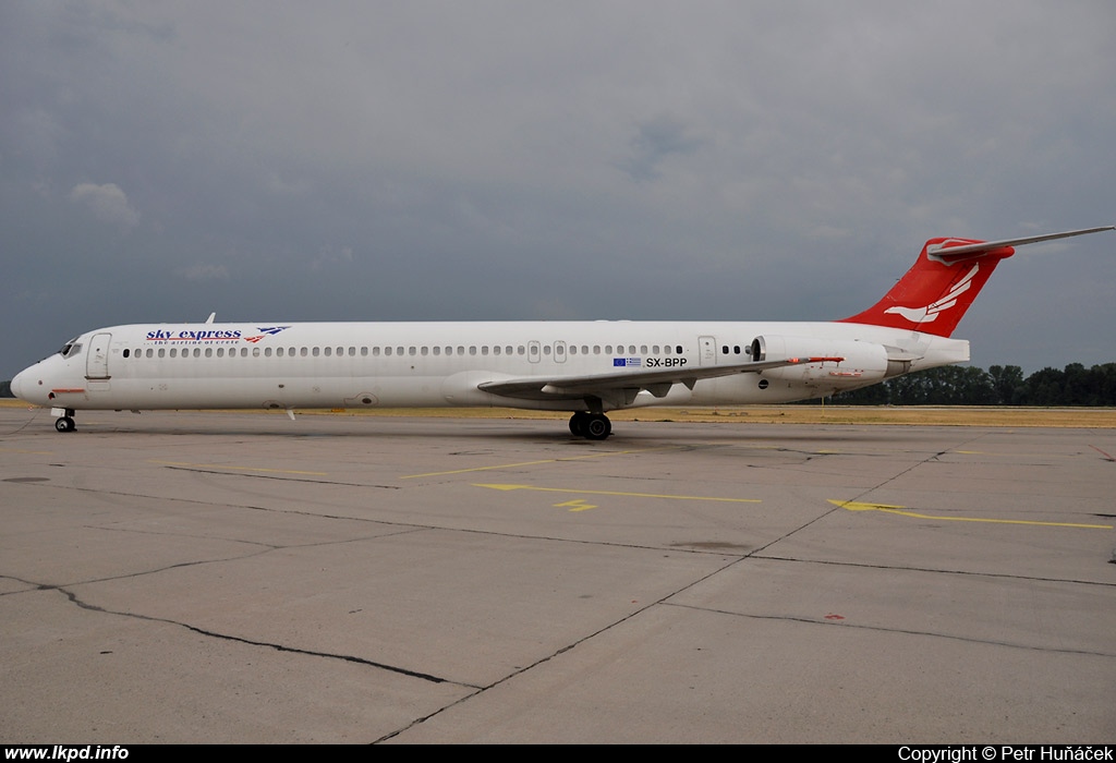 Sky Express (Greece) – McDonnell Douglas MD-83 SX-BPP