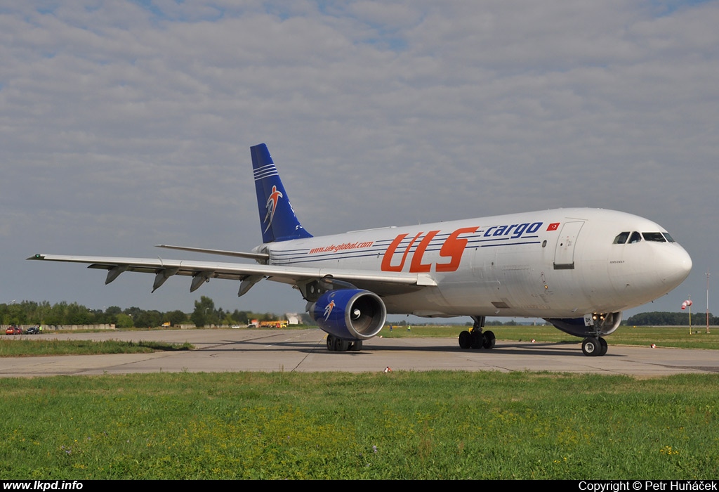 ULS Cargo – Airbus A300B4-203(F) TC-ABK