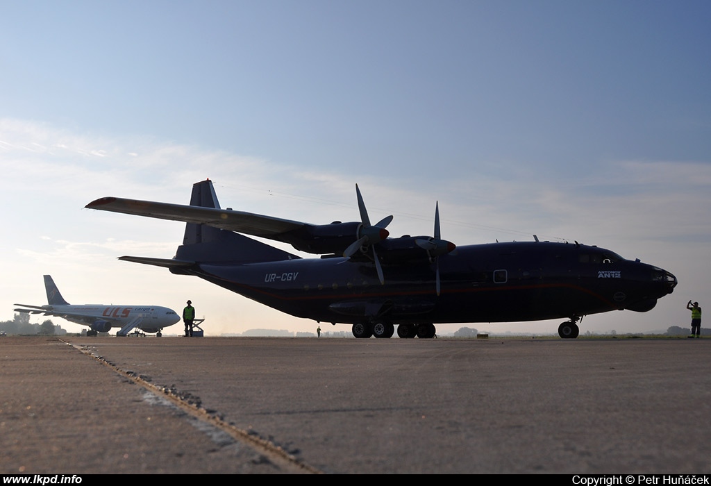 Meridian Aviation – Antonov AN-12B UR-CGV