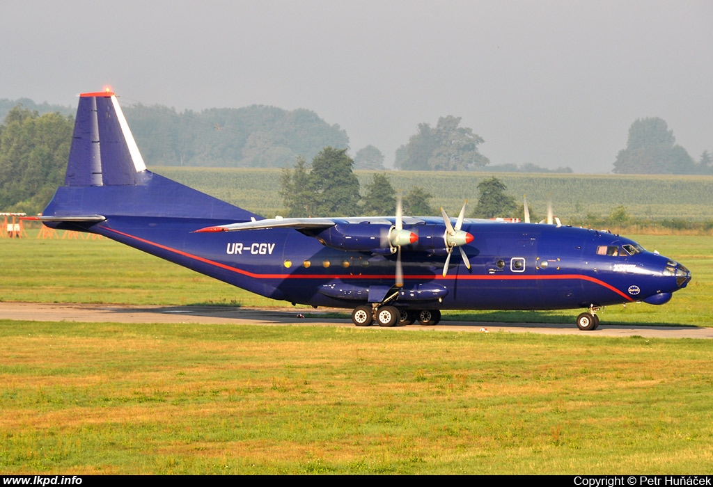 Meridian Aviation – Antonov AN-12B UR-CGV