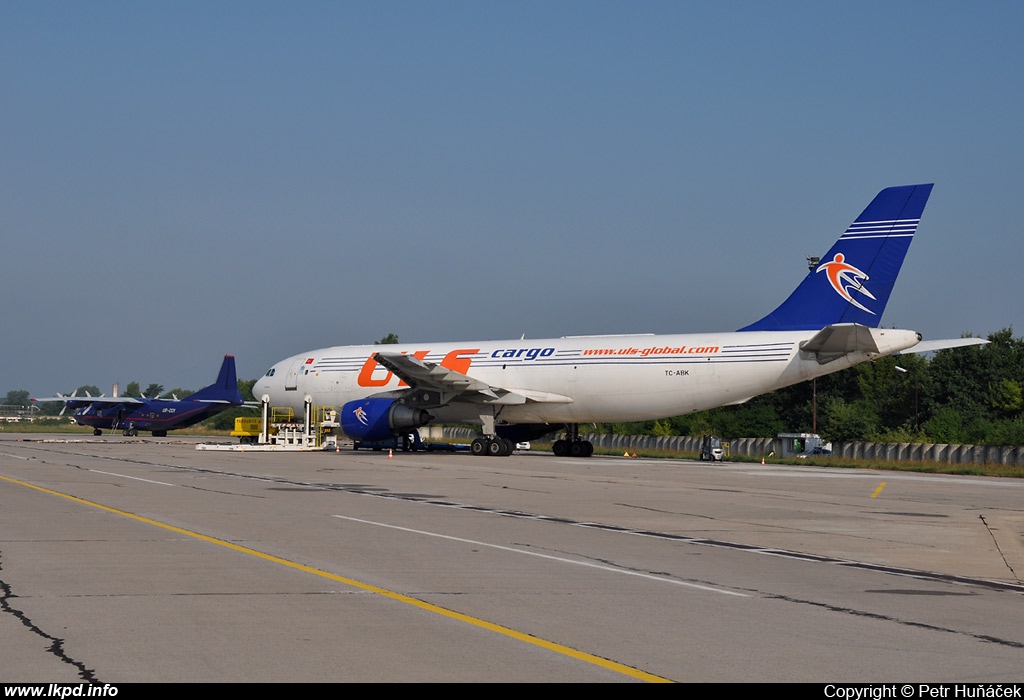 ULS Cargo – Airbus A300B4-203(F) TC-ABK