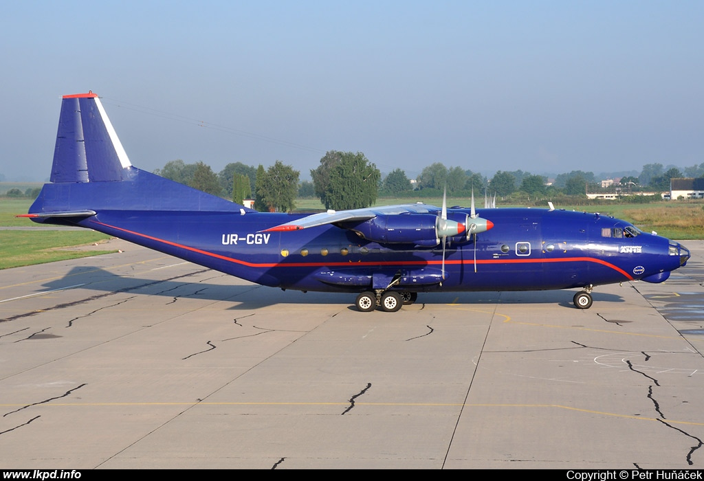 Meridian Aviation – Antonov AN-12B UR-CGV