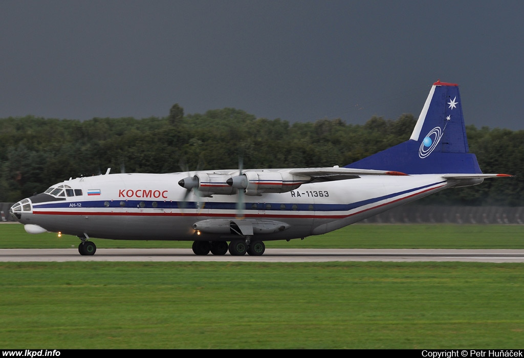 Kosmos Airlines – Antonov AN-12B RA-11363