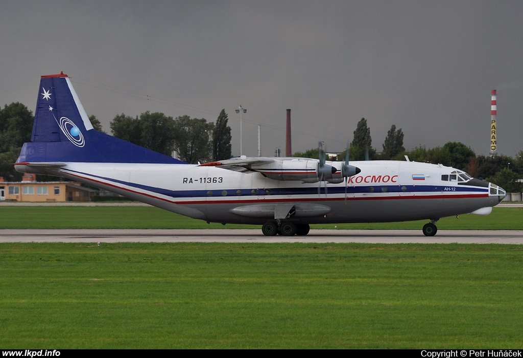 Kosmos Airlines – Antonov AN-12B RA-11363