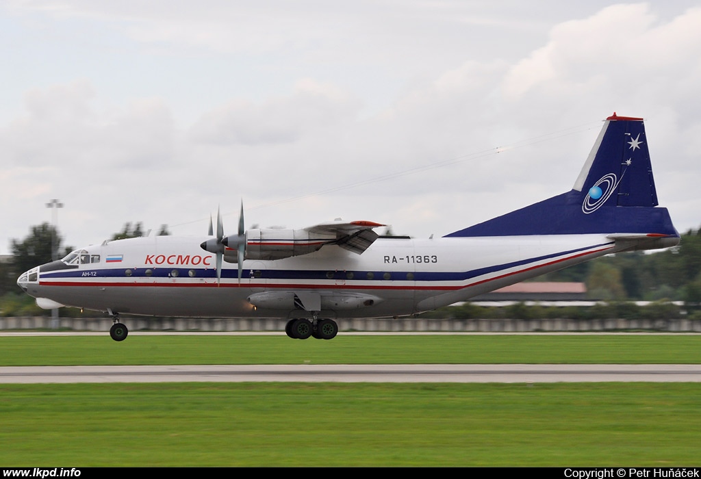 Kosmos Airlines – Antonov AN-12B RA-11363