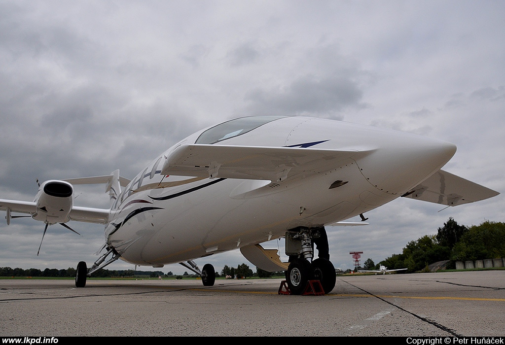 Icarus Aviation – Piaggio P-180 Avanti II C-GPII