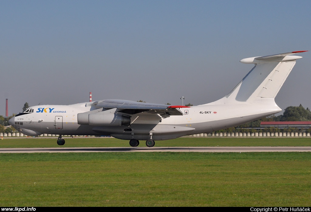 Sky Georgia – Iljuin IL-76TD 4L-SKY