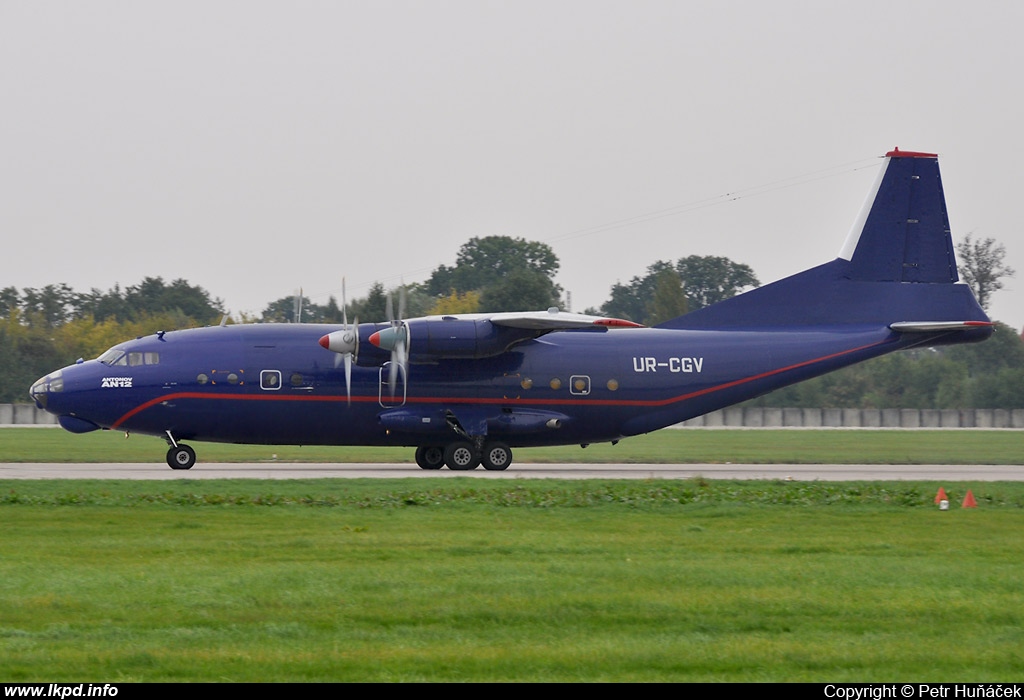 Meridian Aviation – Antonov AN-12B UR-CGV