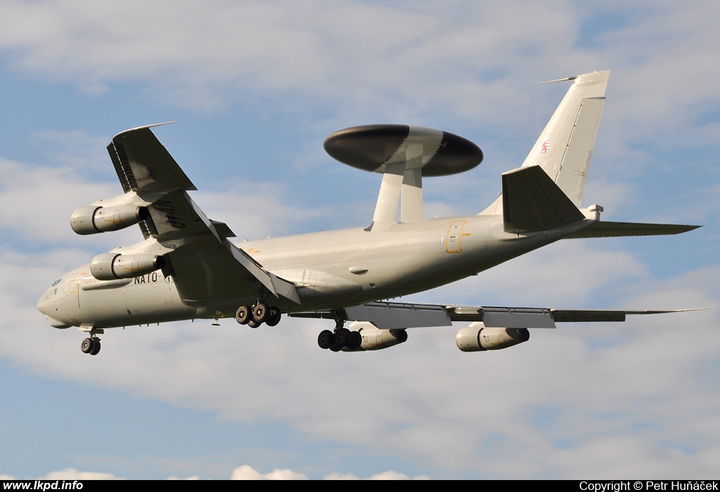 NATO – Boeing E-3A AWACS LX-N90452