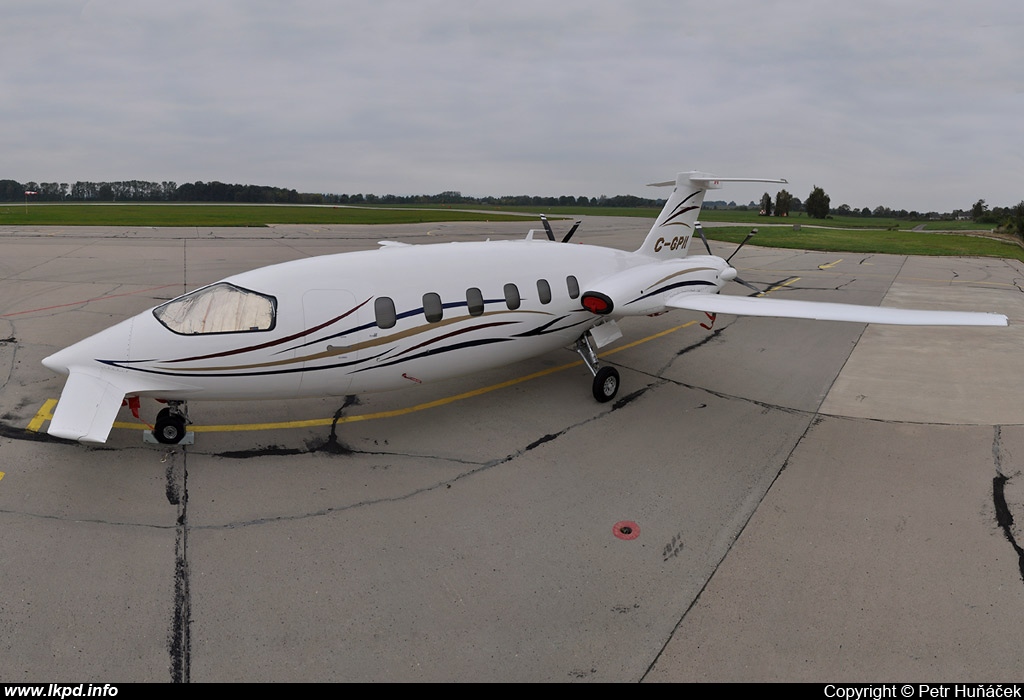 Icarus Aviation – Piaggio P-180 Avanti II C-GPII