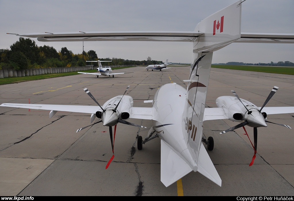 Icarus Aviation – Piaggio P-180 Avanti II C-GPII