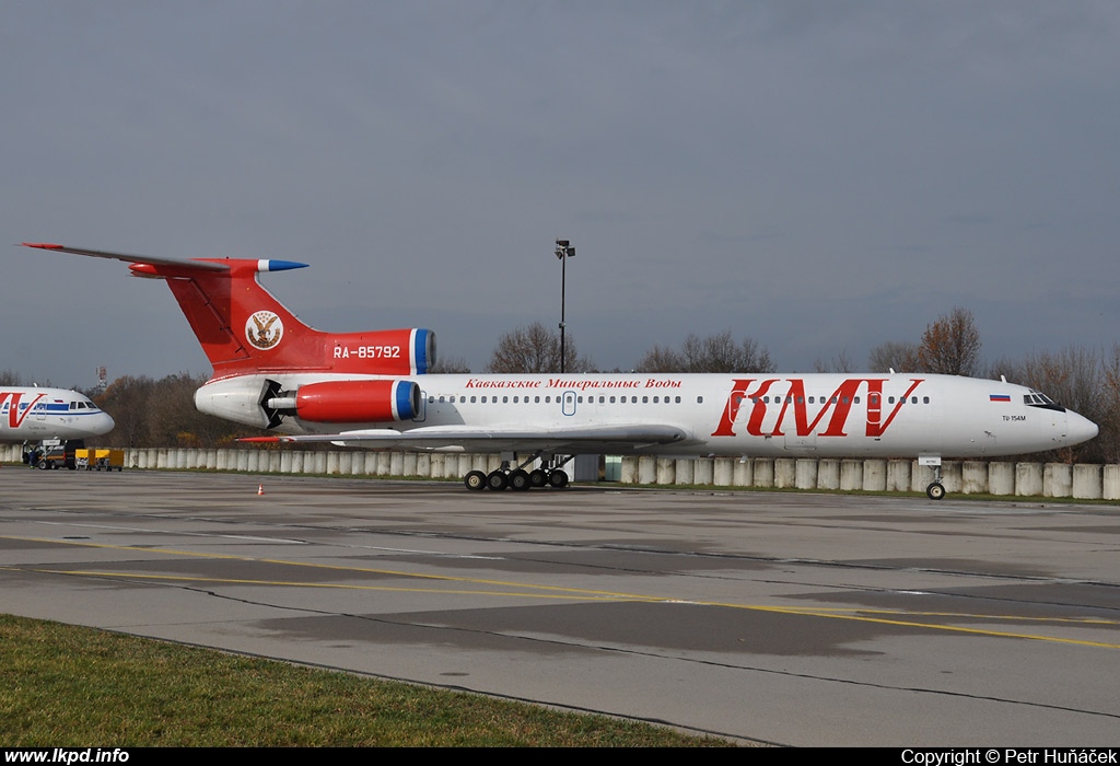 KMV Avia – Tupolev TU-154M RA-85792