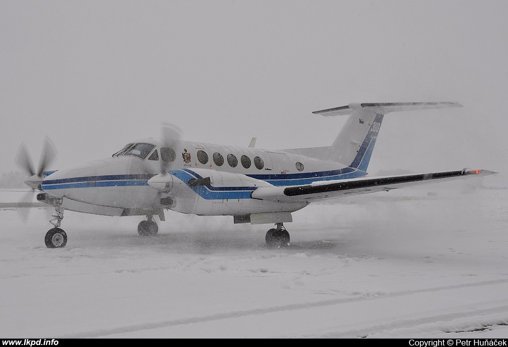 Time Air – Beech Super King Air 300LW OK-GTJ