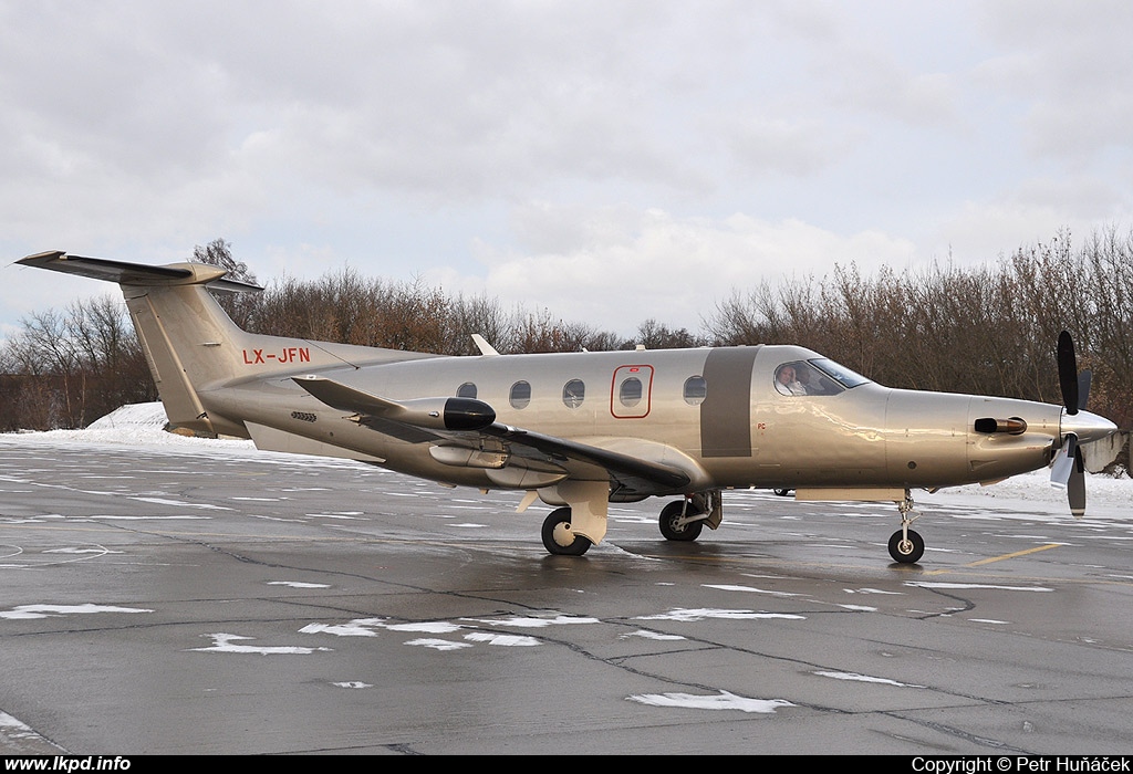 Jetfly Airline – Pilatus PC-12 LX-JFN