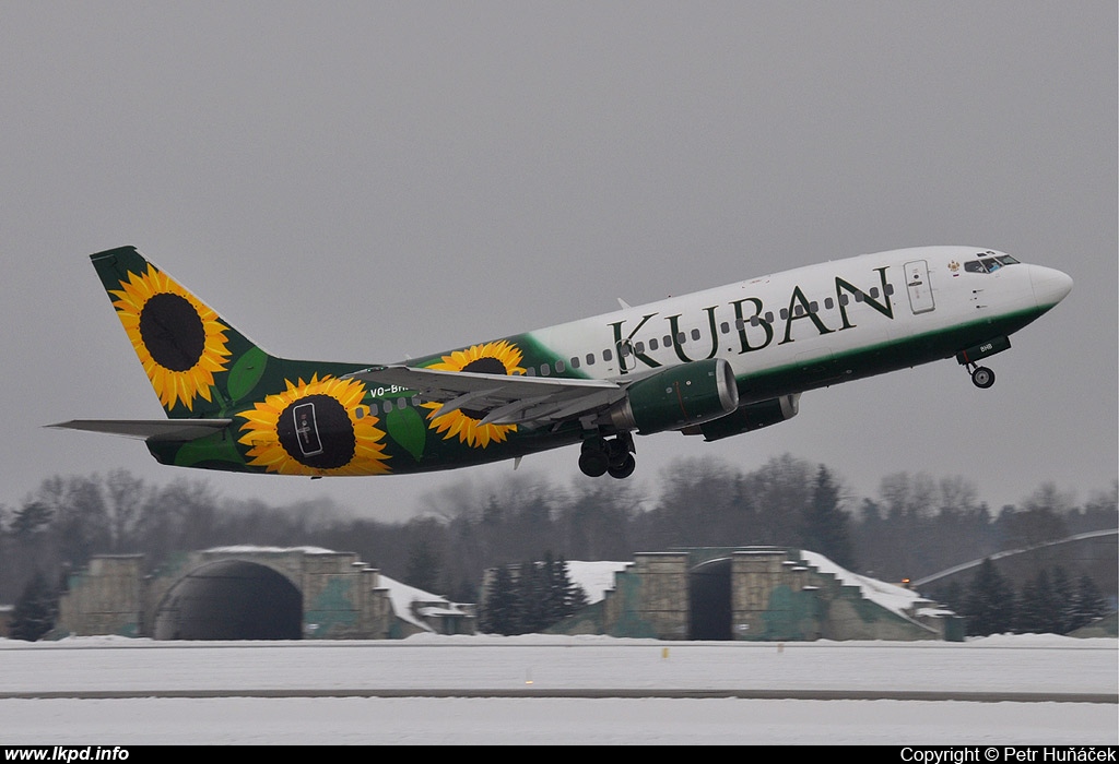 Kuban Airlines – Boeing B737-3Q8 VQ-BHB