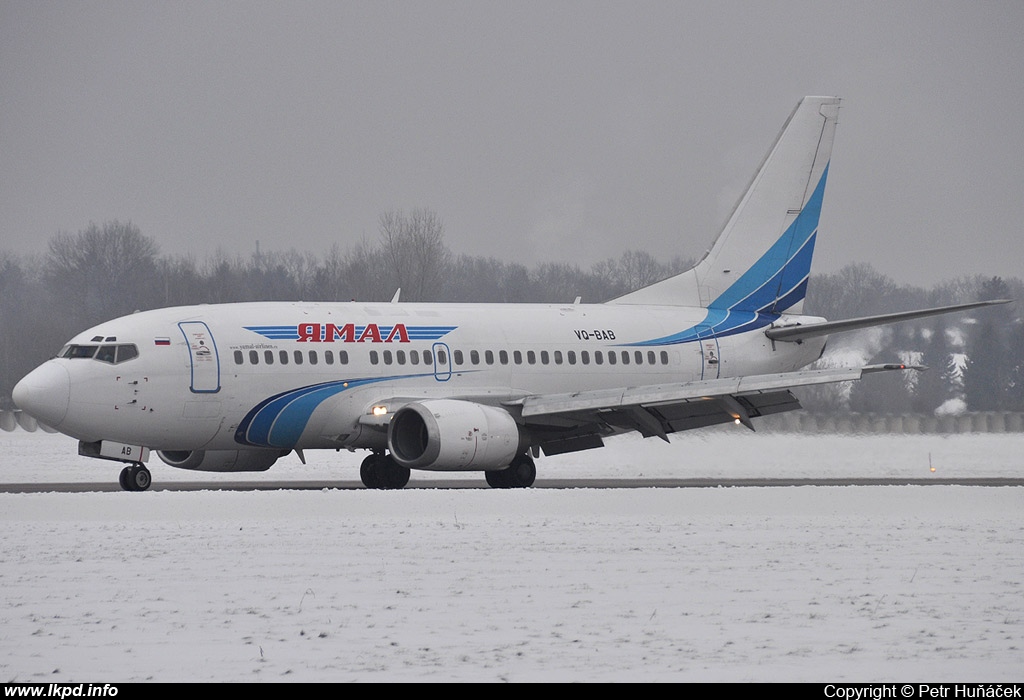 Yamal – Boeing B737-56N VQ-BAB