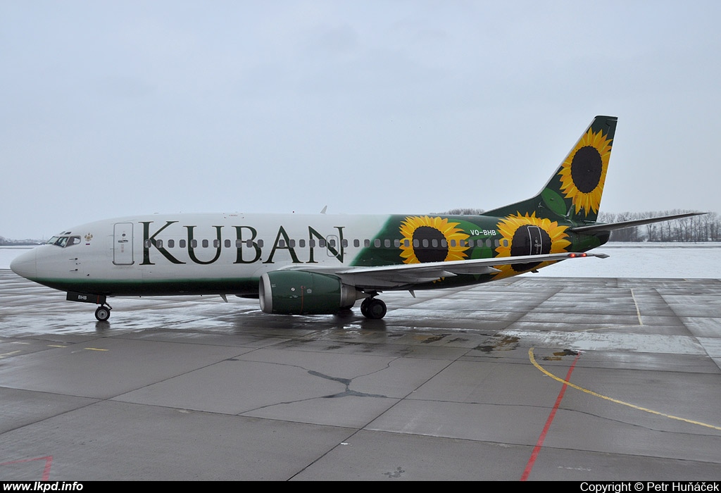 Kuban Airlines – Boeing B737-3Q8 VQ-BHB