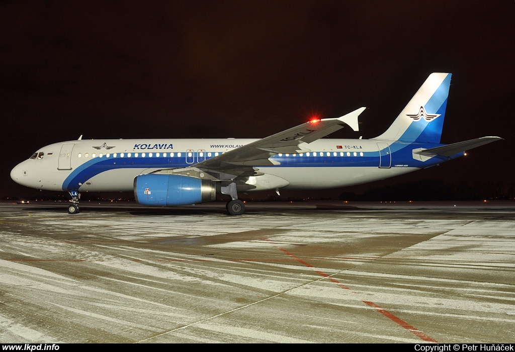 Kolavia – Airbus A320-232 TC-KLA