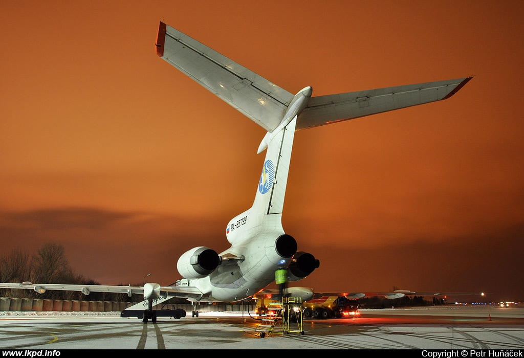 Tatarstan Airlines – Tupolev TU-154M RA-85799