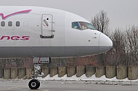 VIM Airlines – Boeing B757-230 RA-73018