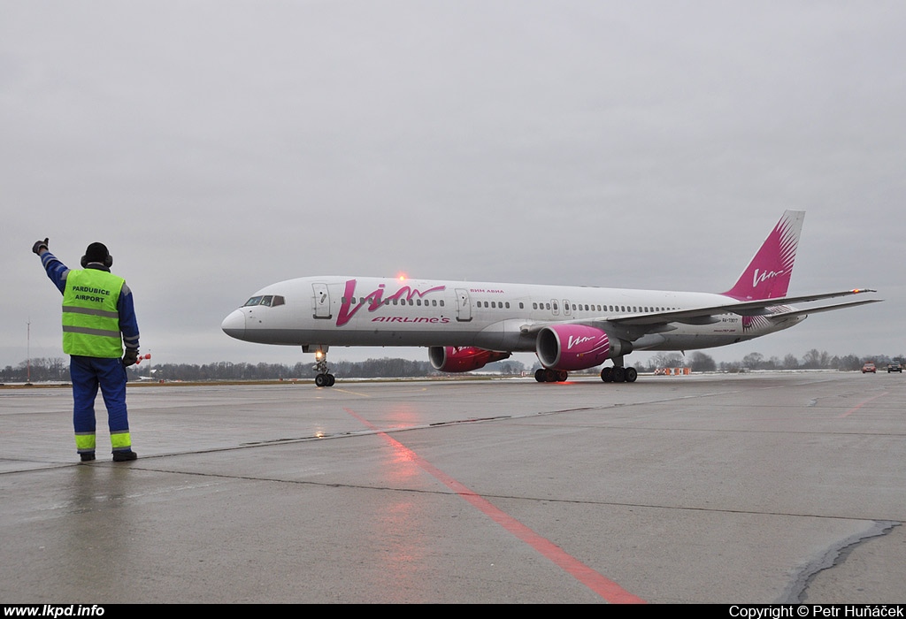 VIM Airlines – Boeing B757-230 RA-73017