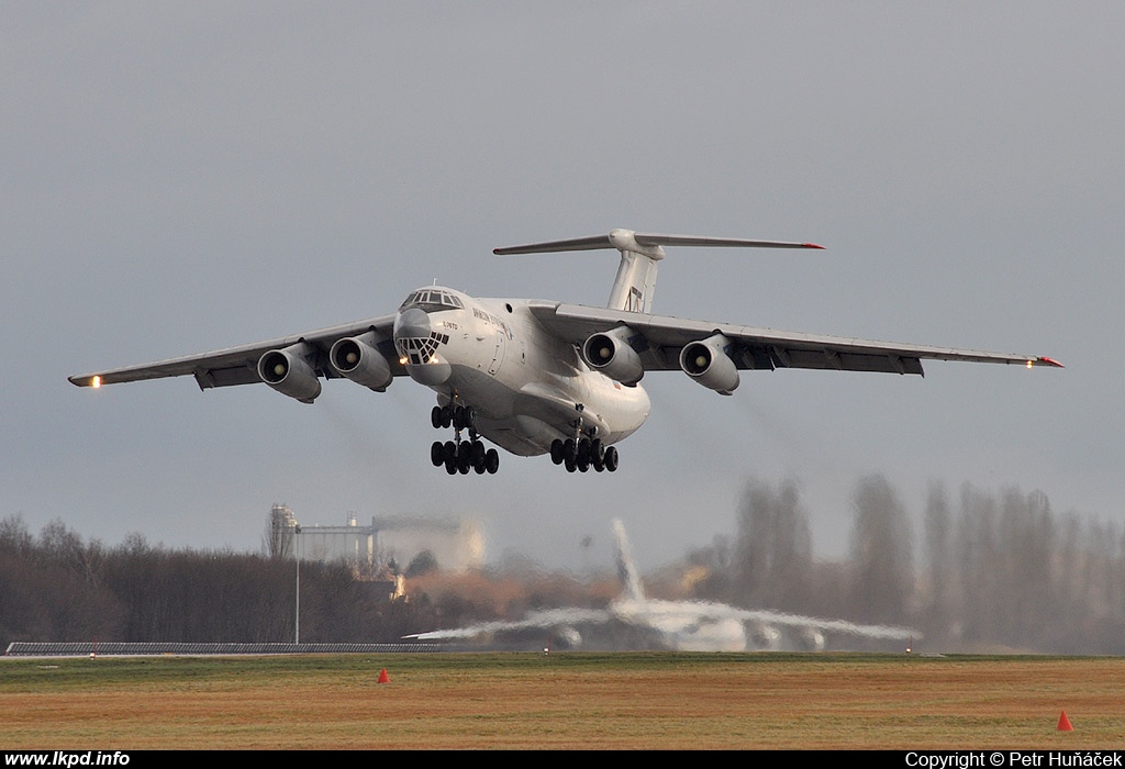 Aviacon Zitotrans – Iljuin IL-76TD RA-76386