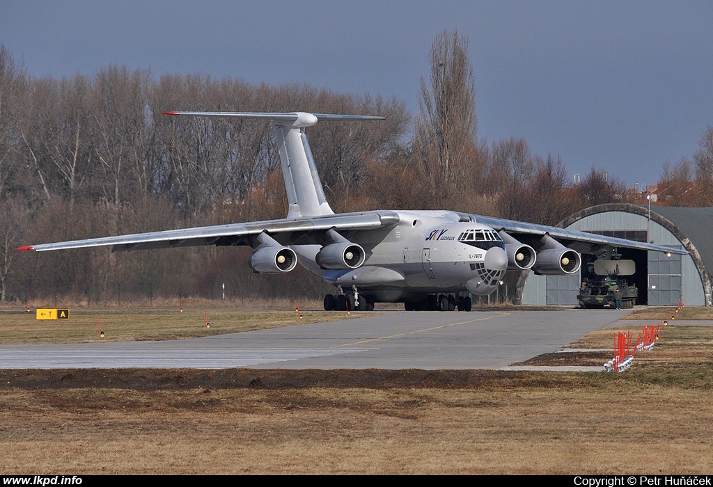 Sky Georgia – Iljuin IL-76TD 4L-SKD