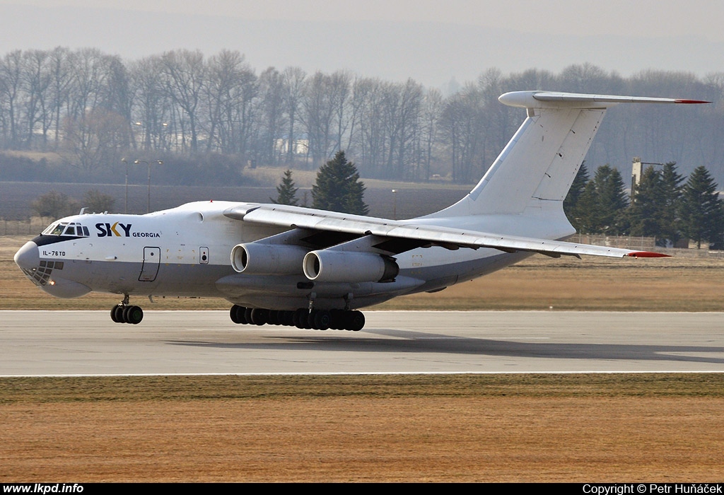 Sky Georgia – Iljuin IL-76TD 4L-SKD