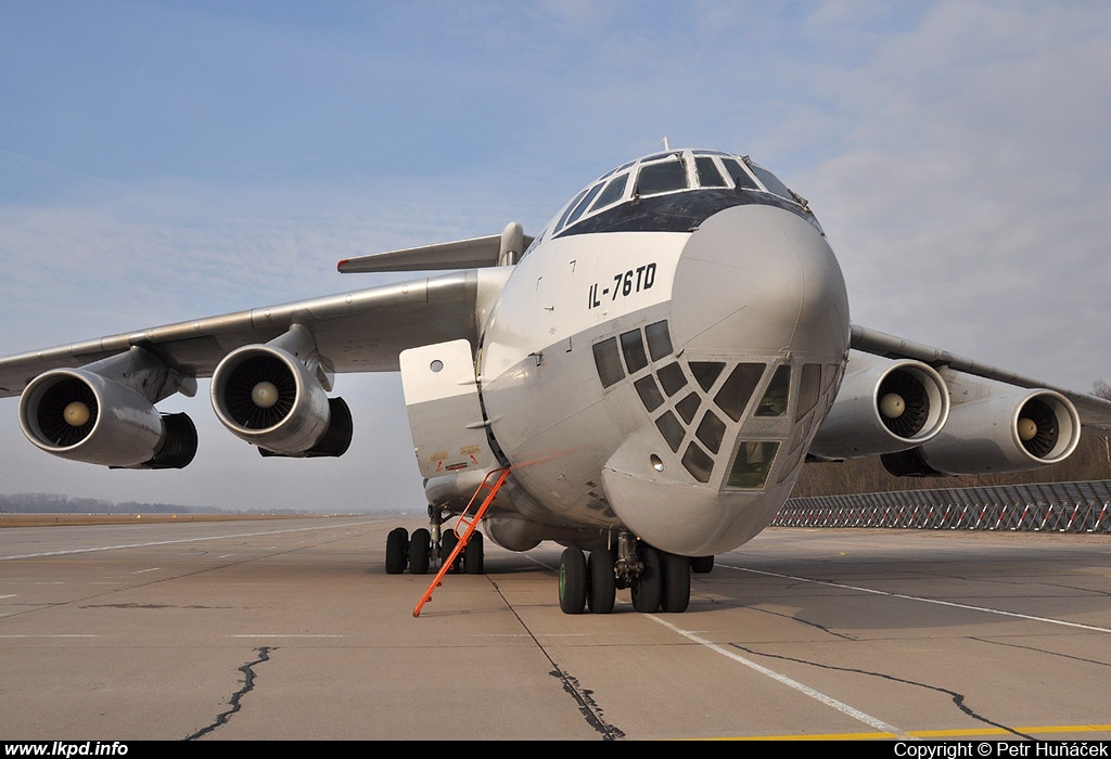 Sky Georgia – Iljuin IL-76TD 4L-SKD