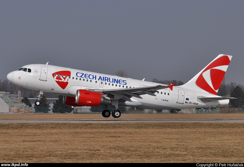 SA Czech Airlines – Airbus A319-112 OK-NEM