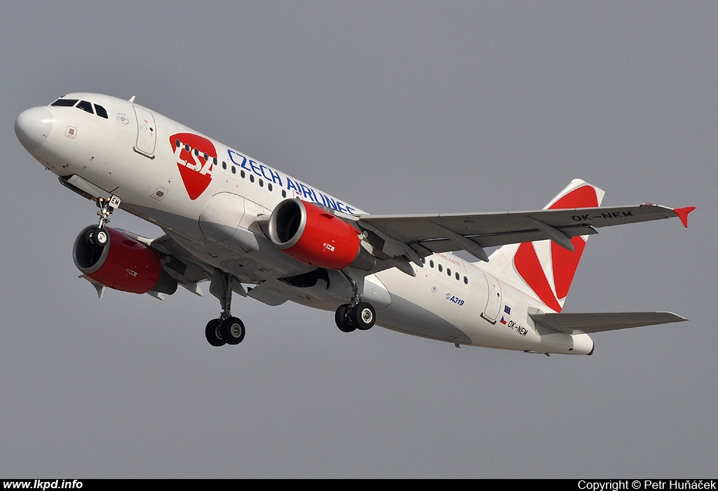 SA Czech Airlines – Airbus A319-112 OK-NEM