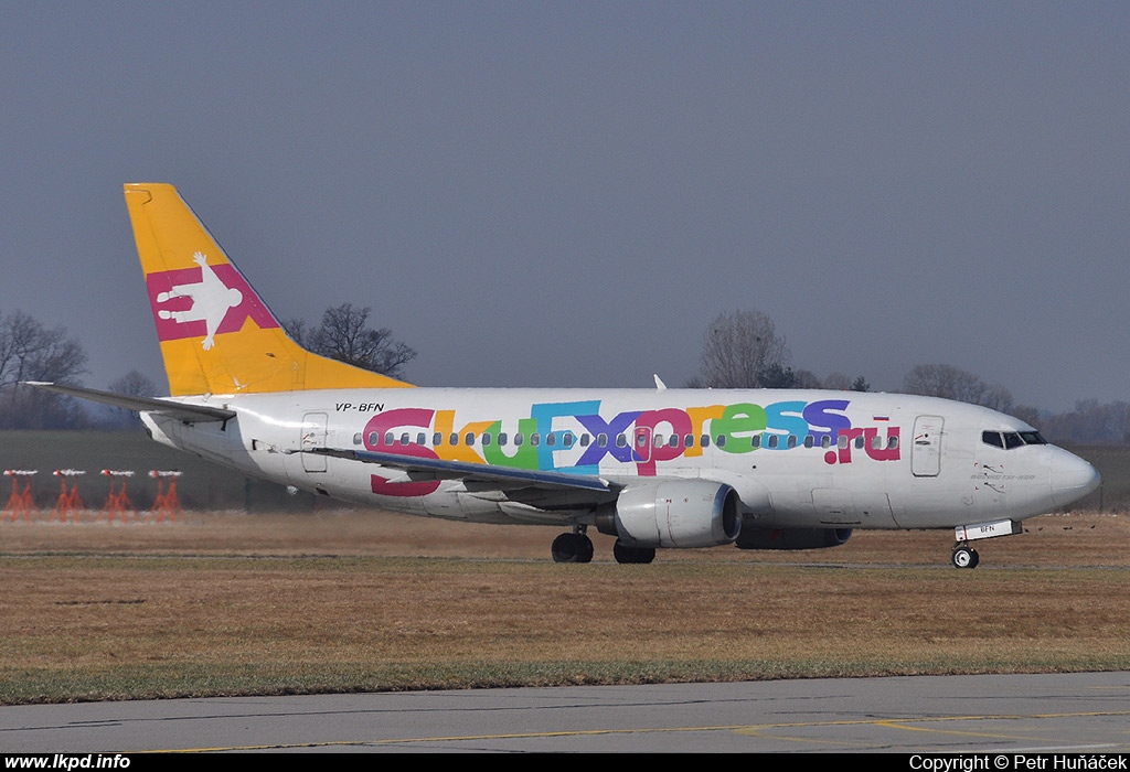 Sky Express – Boeing B737-53A VP-BFN