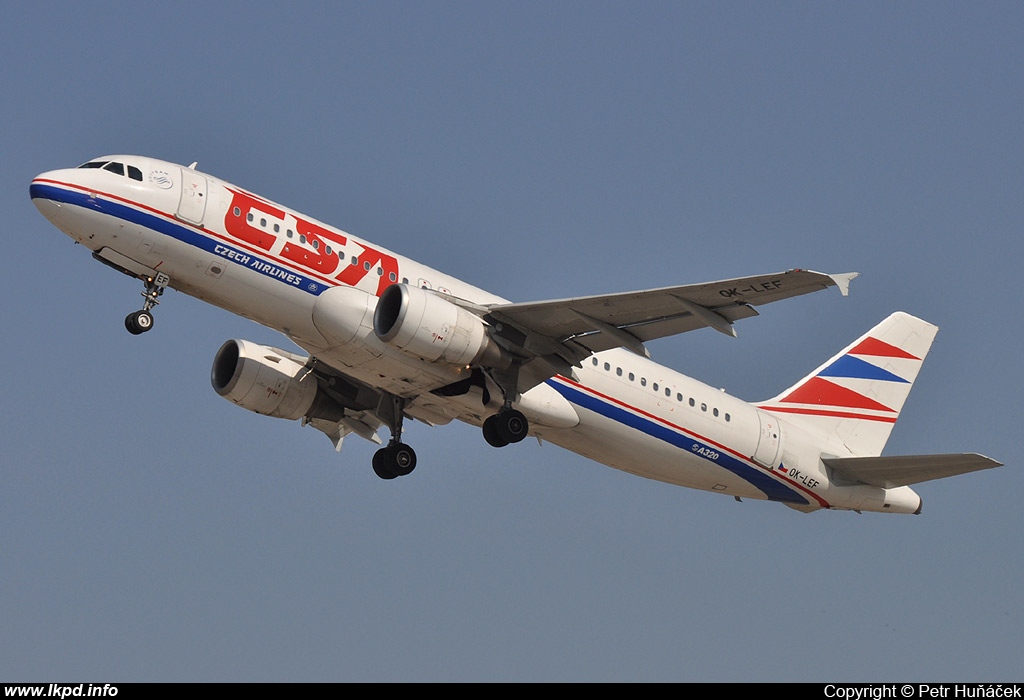 SA Czech Airlines – Airbus A320-214 OK-LEF