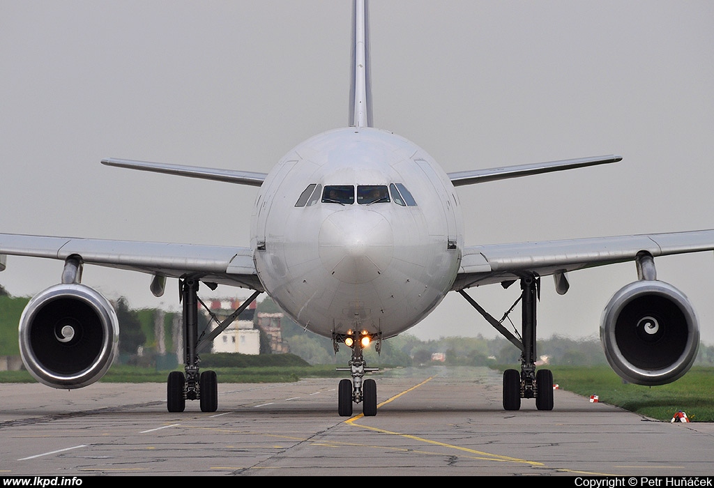 Solinair – Airbus A300B4-203(F) S5-ABS