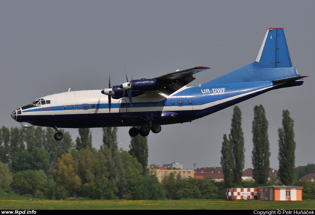 Meridian Aviation – Antonov AN-12BK UR-DWF