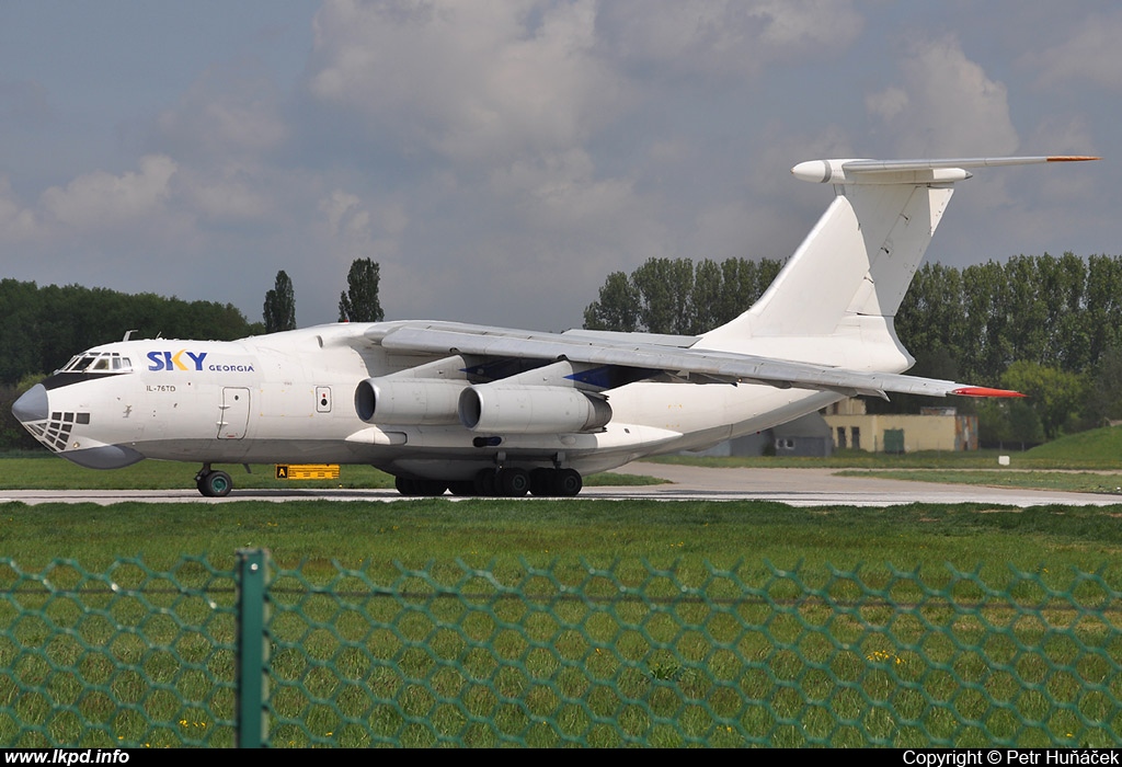 Sky Georgia – Iljuin IL-76TD 4L-SKL