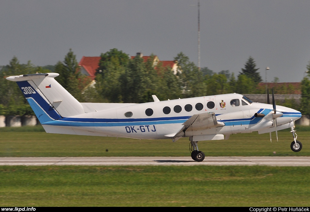 Private/Soukrom – Beech Super King Air 300LW OK-GTJ