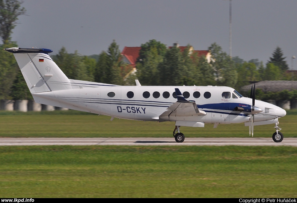 Private/Soukrom – Beech 350 D-CSKY