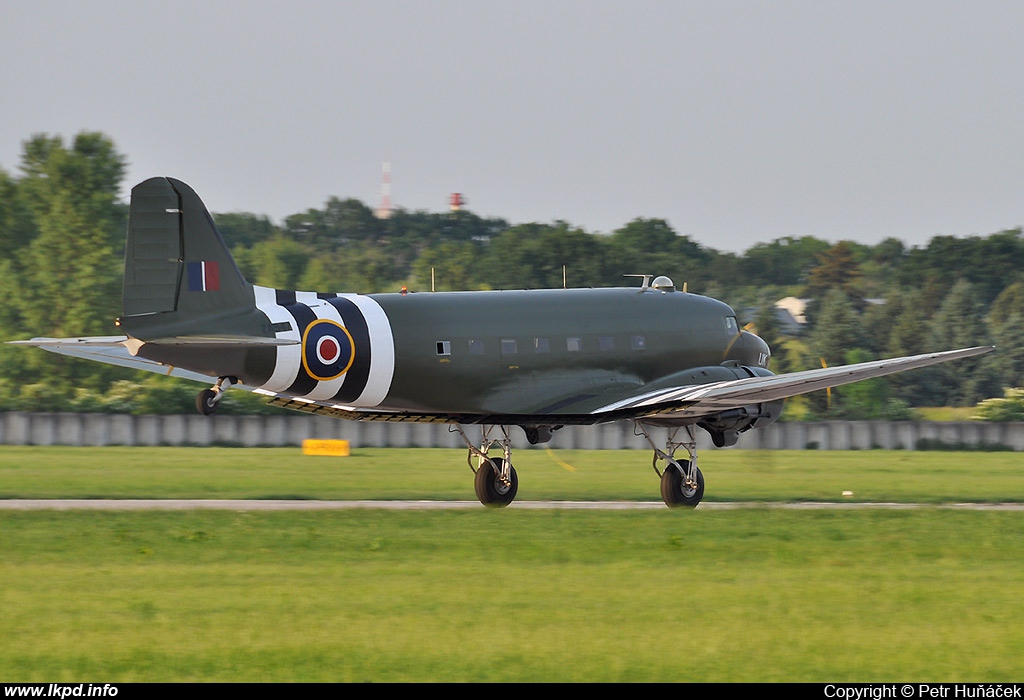 UK Air Force - RAF – Douglas C-47A Dakota 3 ZA947