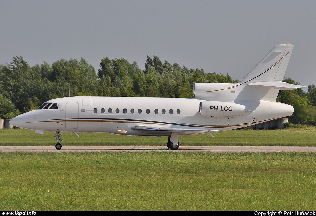 Solid Air – Dassault Aviation Falcon 900B PH-LCG