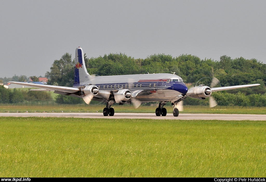 The Flying Bulls – Douglas DC-6B N996DM