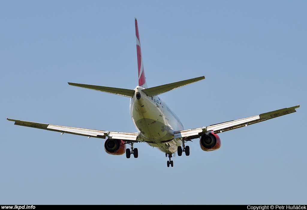 SA Czech Airlines – Boeing B737-55S OK-DGL