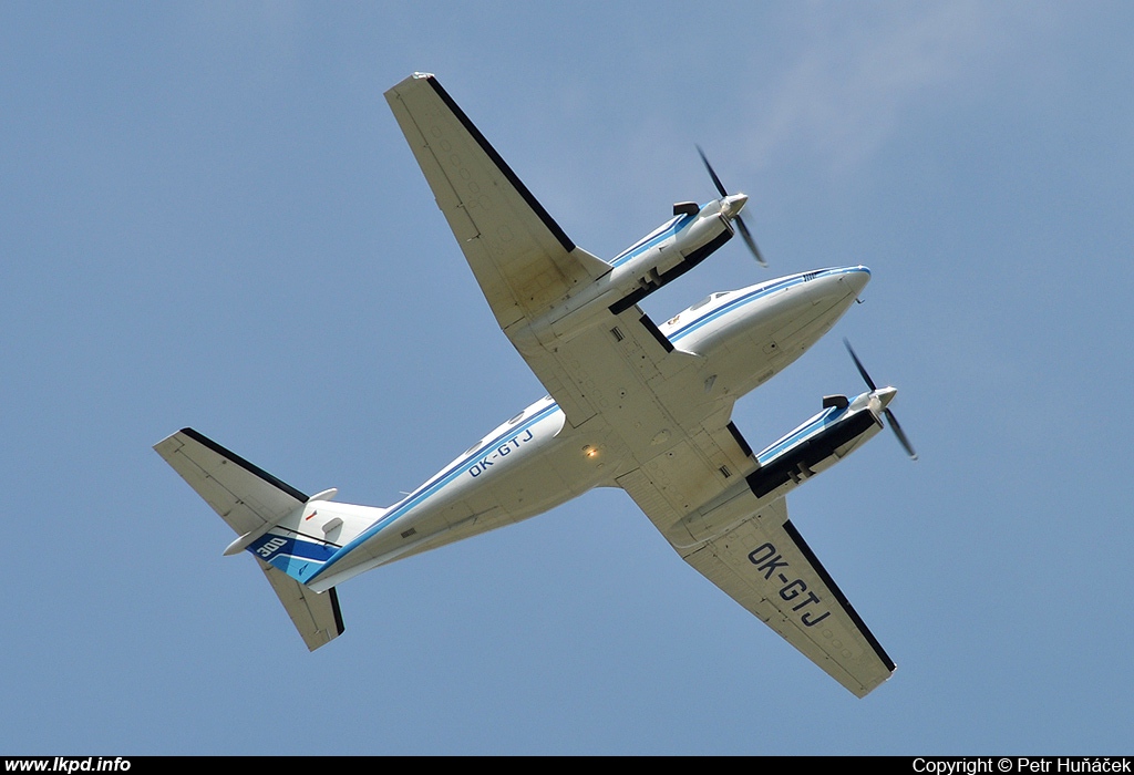 Private/Soukrom – Beech Super King Air 300LW OK-GTJ