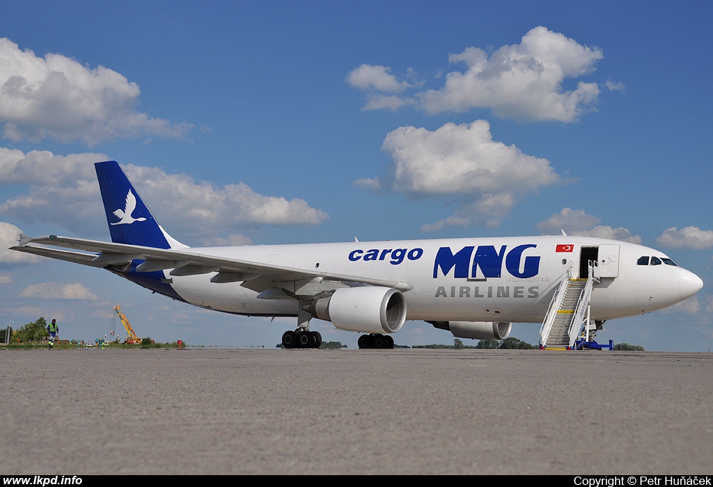 MNG Airlines – Airbus A300C4-605R TC-MCA