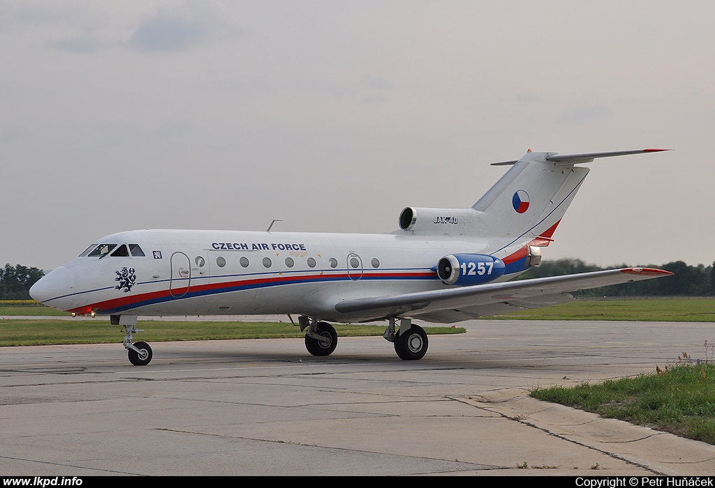 Czech Air Force – Yakovlev YAK-40 1257